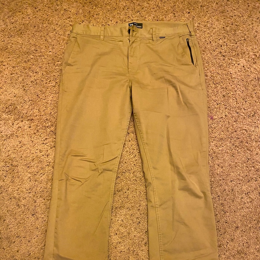 Hurley x Nike Dri-Fit chinos